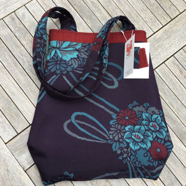 Schultertasche Blumentrommel – Bild 5