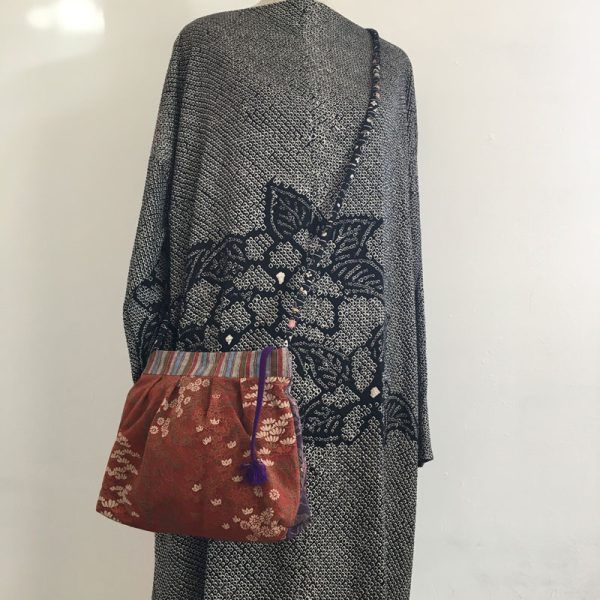 Schultertasche mit Haori Bändchen – Bild 3