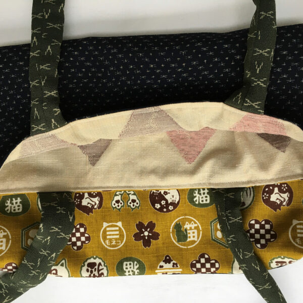 Zwei Taschen für die Kataloge – Bild 6