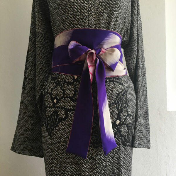 Obi Gürtel aus violetter Seide