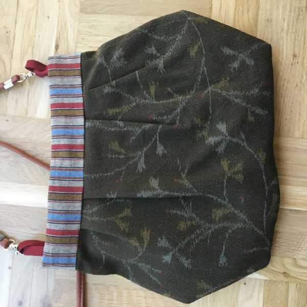 Schultertaschen mit Lederriemen – Bild 2